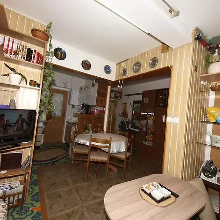 Marusic Apartment Omis